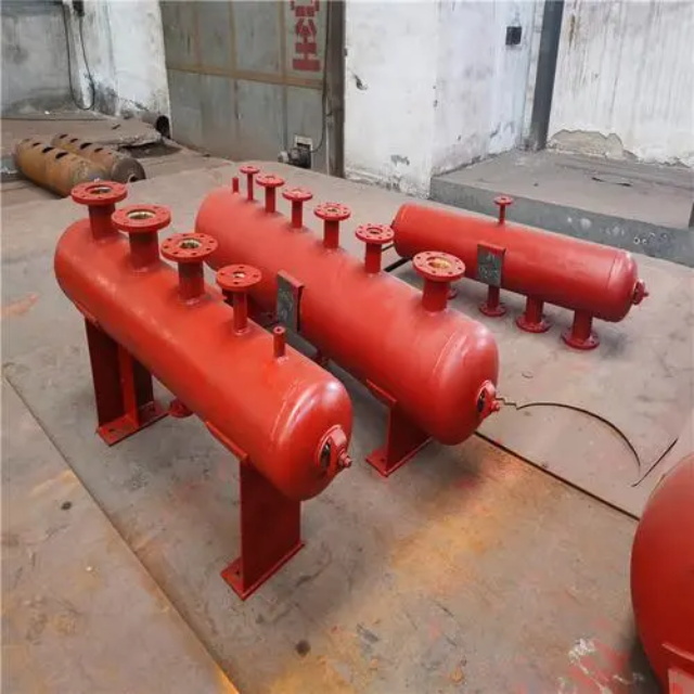 澜沧分集水器安装高度